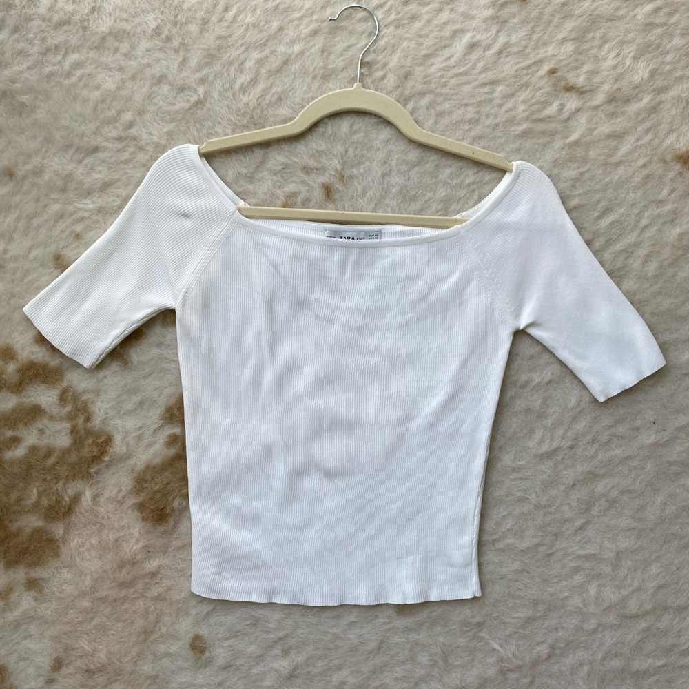 ZARA | Ribbed Knit Top